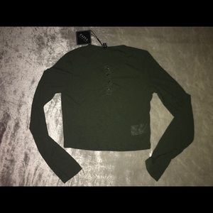 NWT Zaful Long Sleeve Henley Crop